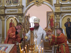 На Преображение Господне Преосвященный епископ  Филипп возглавил Литургию в Кафедральном соборе Карасукской епархии (видео)