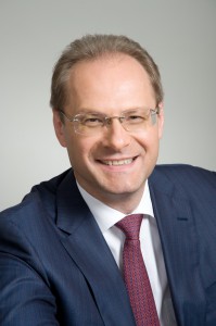 Епископ Филипп поздравил губернатора Новосибирской области Юрченко В.А. с 75-летием Новосибирской области.