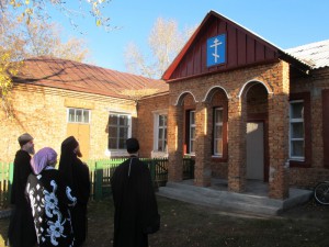 Владыка, найдите нам батюшку!