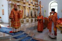 Архиерейская Литургия в Кафедральном  соборе  и праздник  семьи, любви и верности в Ордынске (видео)