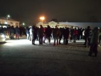 Сотни людей вышли на поиски девочки в Карасуке