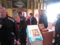 Был наг, и вы одели Меня; был болен, и вы посетили Меня; в темнице был, и вы пришли ко Мне (Мф. 25, 36)