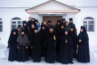 Архиерейское  Литургия в Михаило-Архангельском женском монастыре с. Малоирменки в день памяти прп. Серафима Саровского