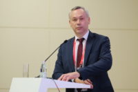 Губернатор Новосибирской области А. А. Травников поздравил епископа Филиппа   с 10-летием Карасукской епархии