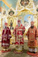 Епископ Филипп принял участие в  торжественной встрече ковчега с частицей мощей св. вмч. Георгия Победоносца  в Вознесенском кафедральном соборе г. Новосибирска