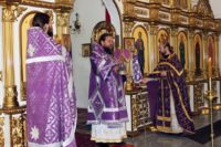 Архиерейская Литургия в кафедральном соборе г. Карасука в день Воздвижения Креста Господня (видео)