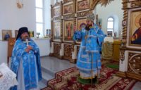 Архиерейская Литургия в храме с. Мироновки а день празднования Введения во храм Пресвятой Богородицы