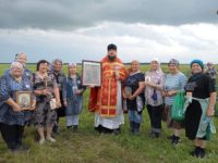 Крестный ход в Доволенском районе в день свв. первоверховных апостолов Петра и Павла