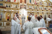 Митрополит Никодим совершил Божественную литургию в Троицком кафедральном соборе р.п. Ордынское
