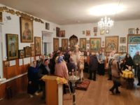 Епископ Варнава совершил Всенощное бдение в Никольском храме рабочего посёлка Ордынское